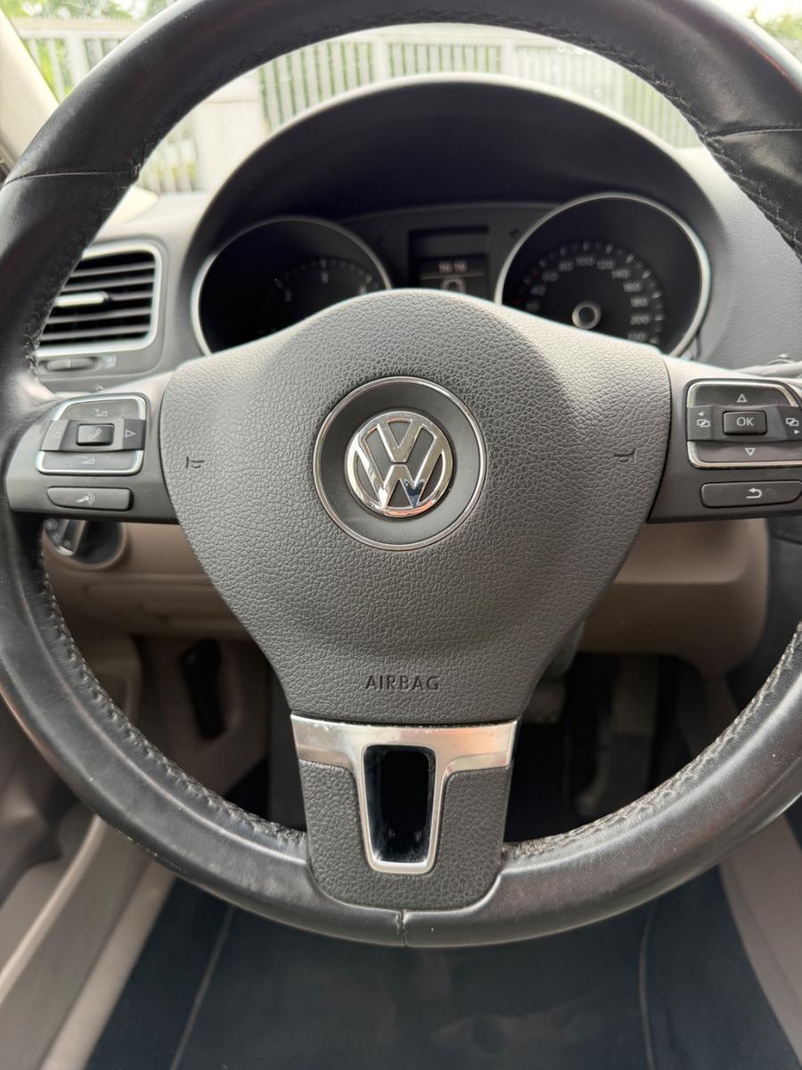 Volkswagen Golf 2011 — photo 15