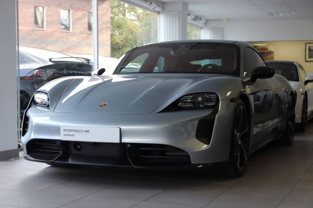 Porsche Taycan Turbo S SportDesign Carbon Burmester PDCC