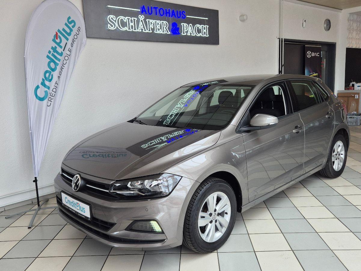 Volkswagen Polo VI Comfortline RFC SHZ PDC ALU APP