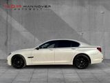 BMW 750i SOFTCLOSE/360°/SITZBELÜFT/LED/HEAD/SCHIEBE/ - BMW 750 aus 2015