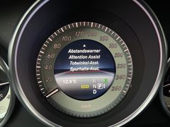 MERCEDES-BENZ E 250 Coupe/ NUR 39.tKM / GARANTIE / 1.H /