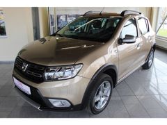Fahrzeugabbildung Dacia Sandero Prestige,Top-Zustand,Nur 21291 KM