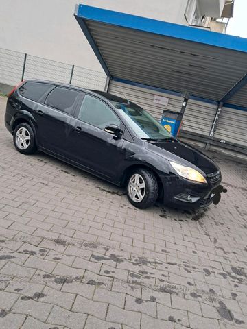 Ford focus 1.6 tdci Neu tüv 09.2026.