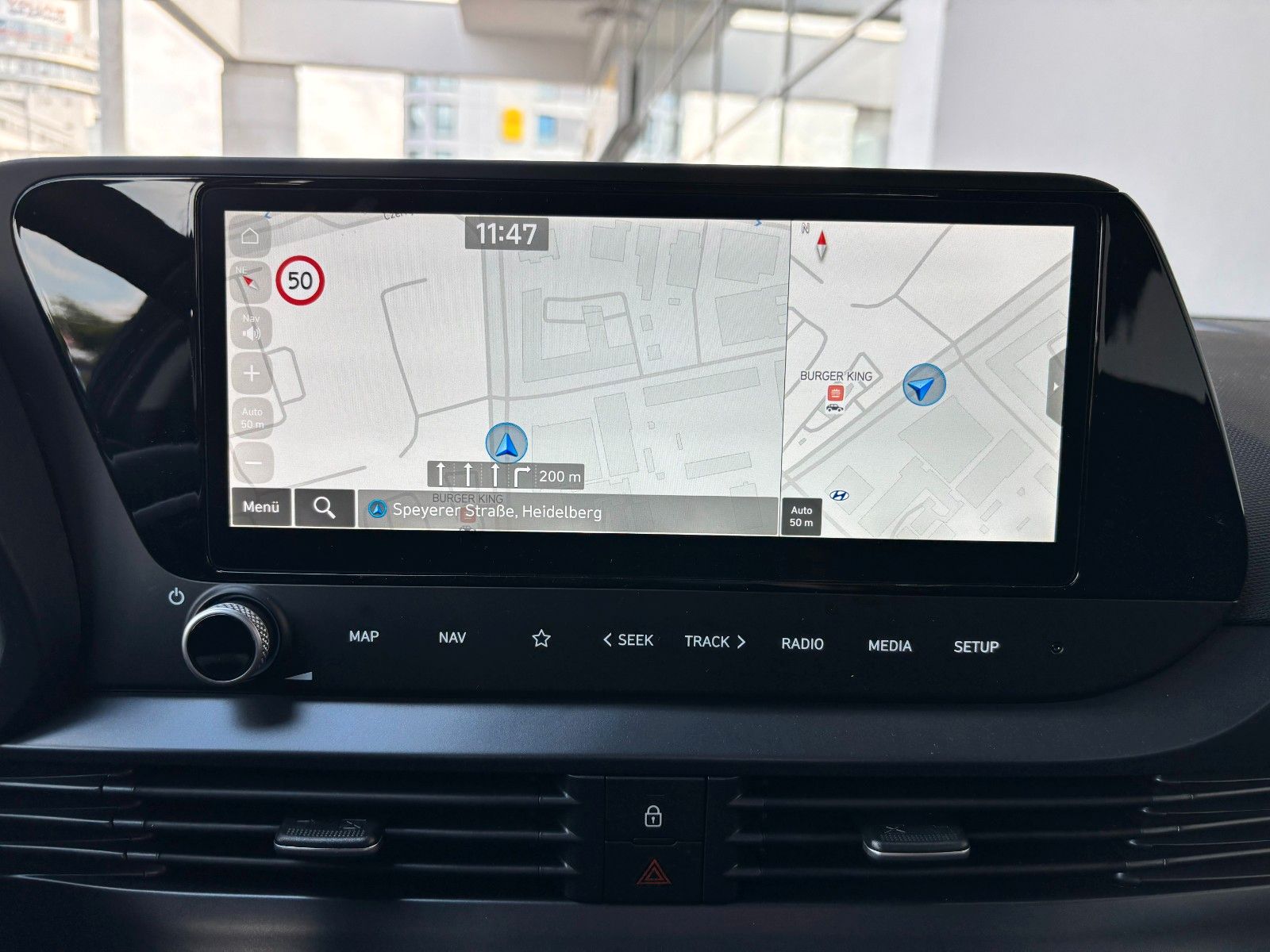 Fahrzeugabbildung Hyundai i20 Select Navi/PDC/Kamera!