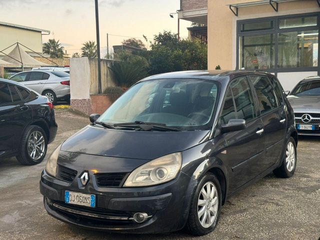 Renault Scenic Grand Scénic 1..5 DCI/105CV Dynam