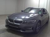 BMW 318d Luxury Line HUD Laser LC Pro el.Heck HiFi - BMW 318: Limousine, 318d