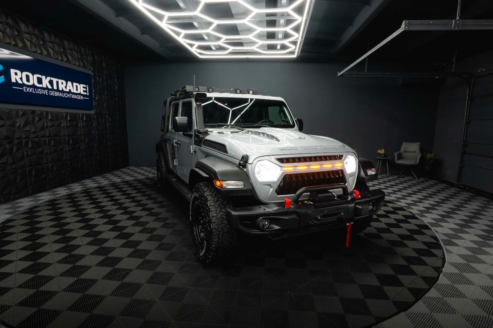 Fahrzeugabbildung Jeep Wrangler 3.6 V6 UNLIMITED SPORT OFFROAD 4x4 LED