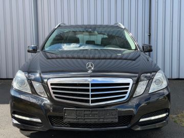 Mercedes E 200 - 6