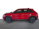 Fiat 600e 11kW-OBC Waermepumpe LED PDC DAB Apple CarP - gebrauchte Fiat 600e aus dem Jahr 2024