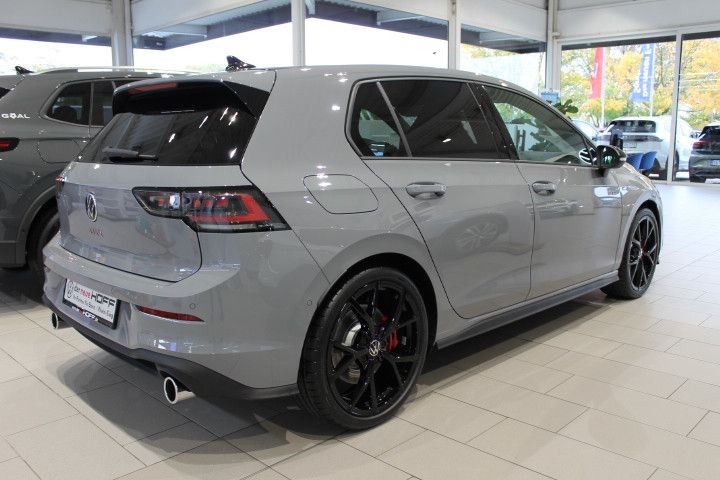 Volkswagen Golf - Bild 4