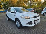 Ford Kuga Sync Edition-Klimaaut.-Sitzheizung Tempomat - Ford Kuga: Sync Edition