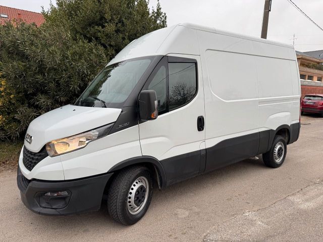 Iveco Daily 35S12V 2.3 HPT NUOVO