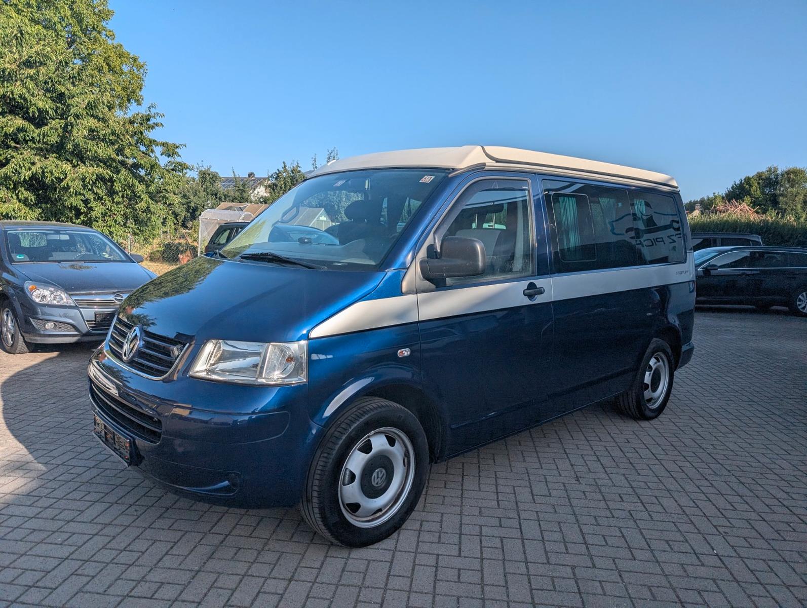 VOLKSWAGEN T5 CALIFORNIA STARTLINE 2.5 TDI 131ch BVM Sièges chauffants Toit relevable