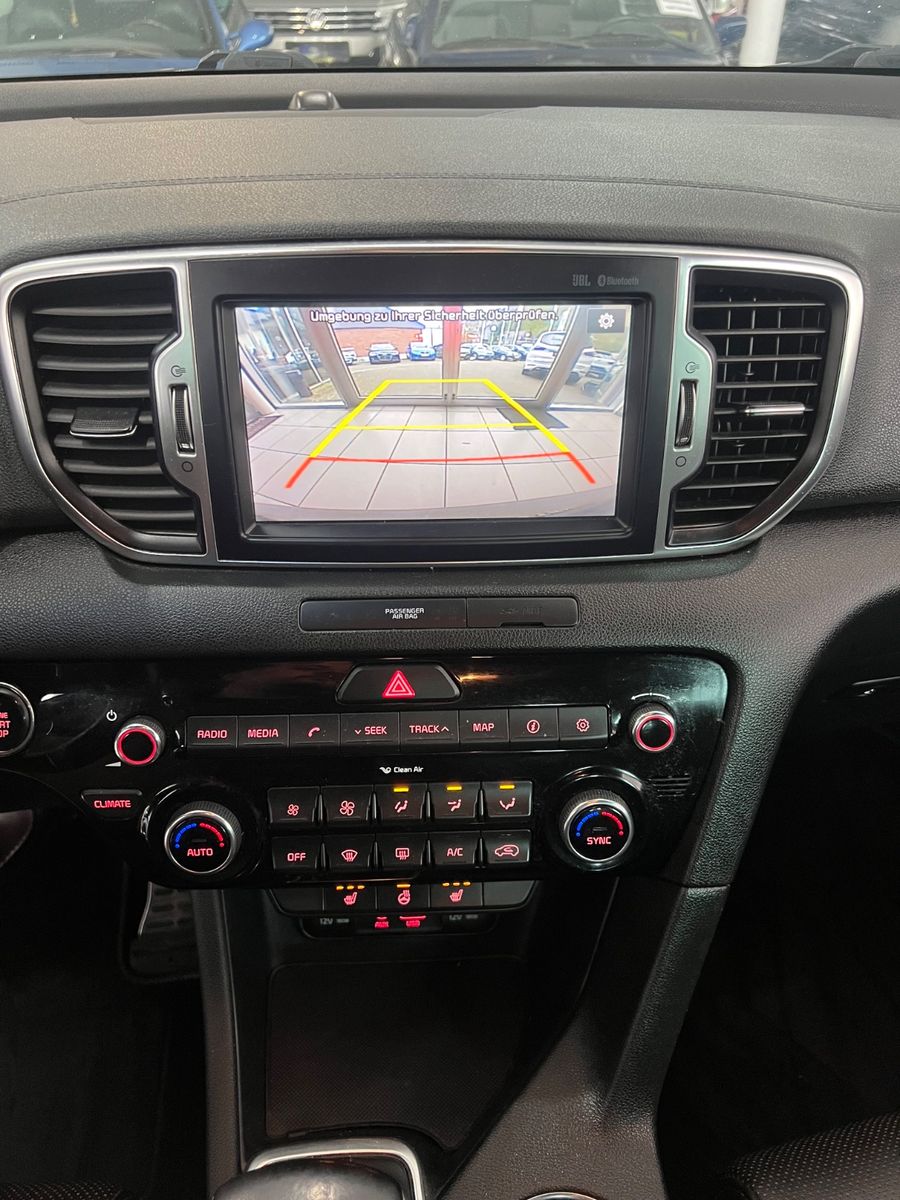 Fahrzeugabbildung Kia Sportage GT-Line 4WD Automatik *KAMERA*