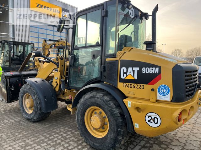 CAT 906M