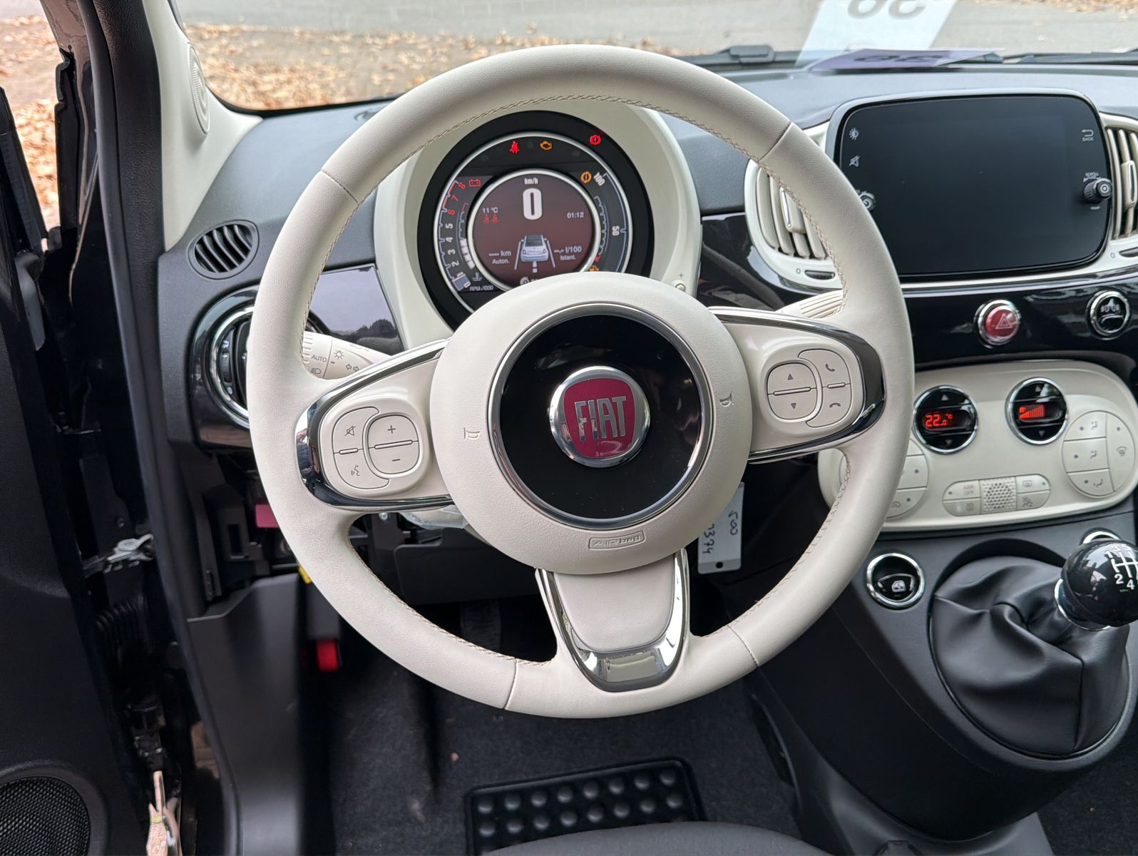Fahrzeugabbildung Fiat 500C Dolcevita