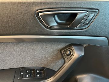 MYAUTOCENTER – Gebraucht- und Jahreswagen mit Werkstattservice in Pfaffenhofen Seat Ateca *1.HAND*SCHECKHEFT*2-ZONEN*ACC*CARPLAY*