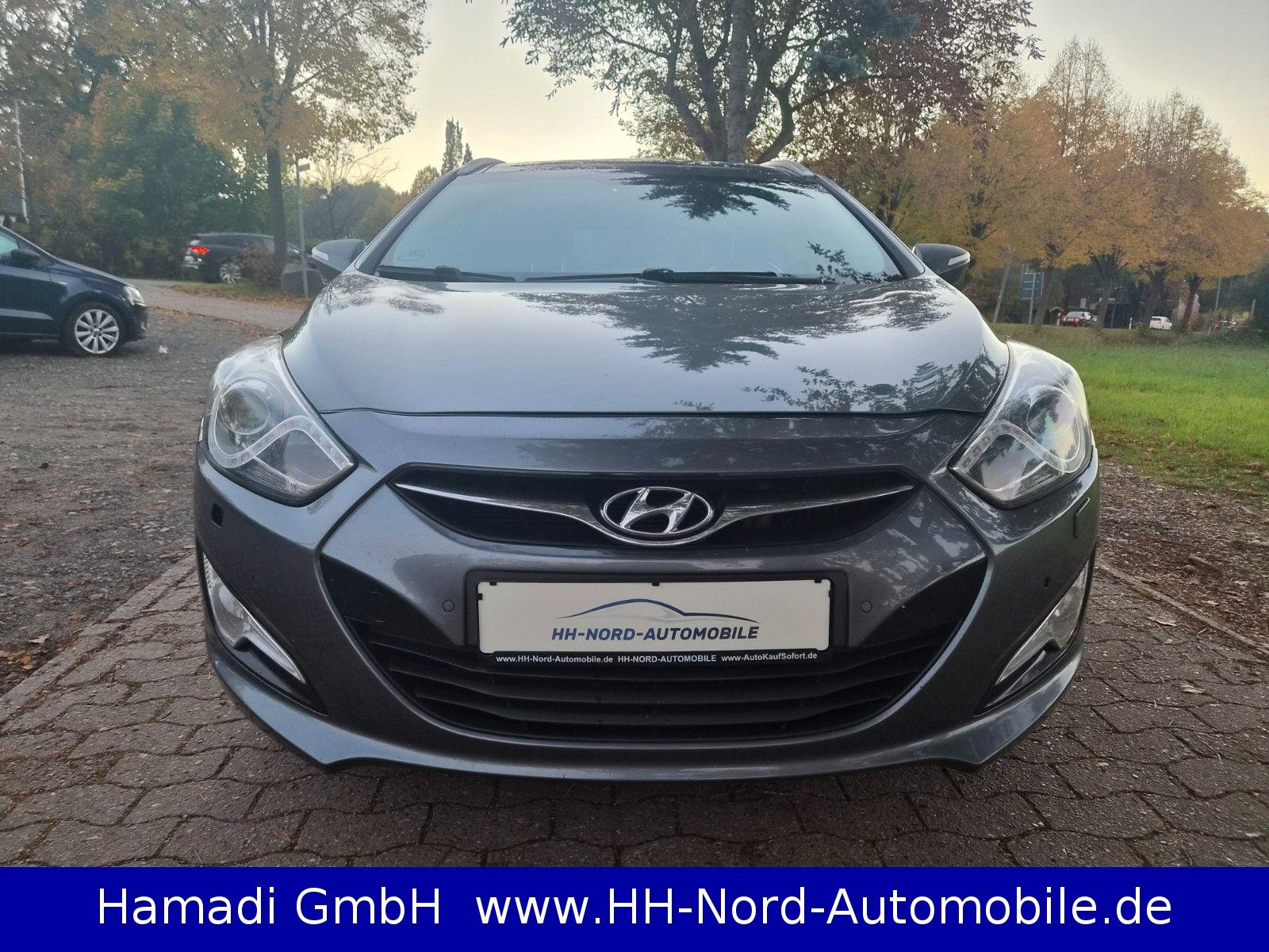 Hyundai i40 2014 — салон