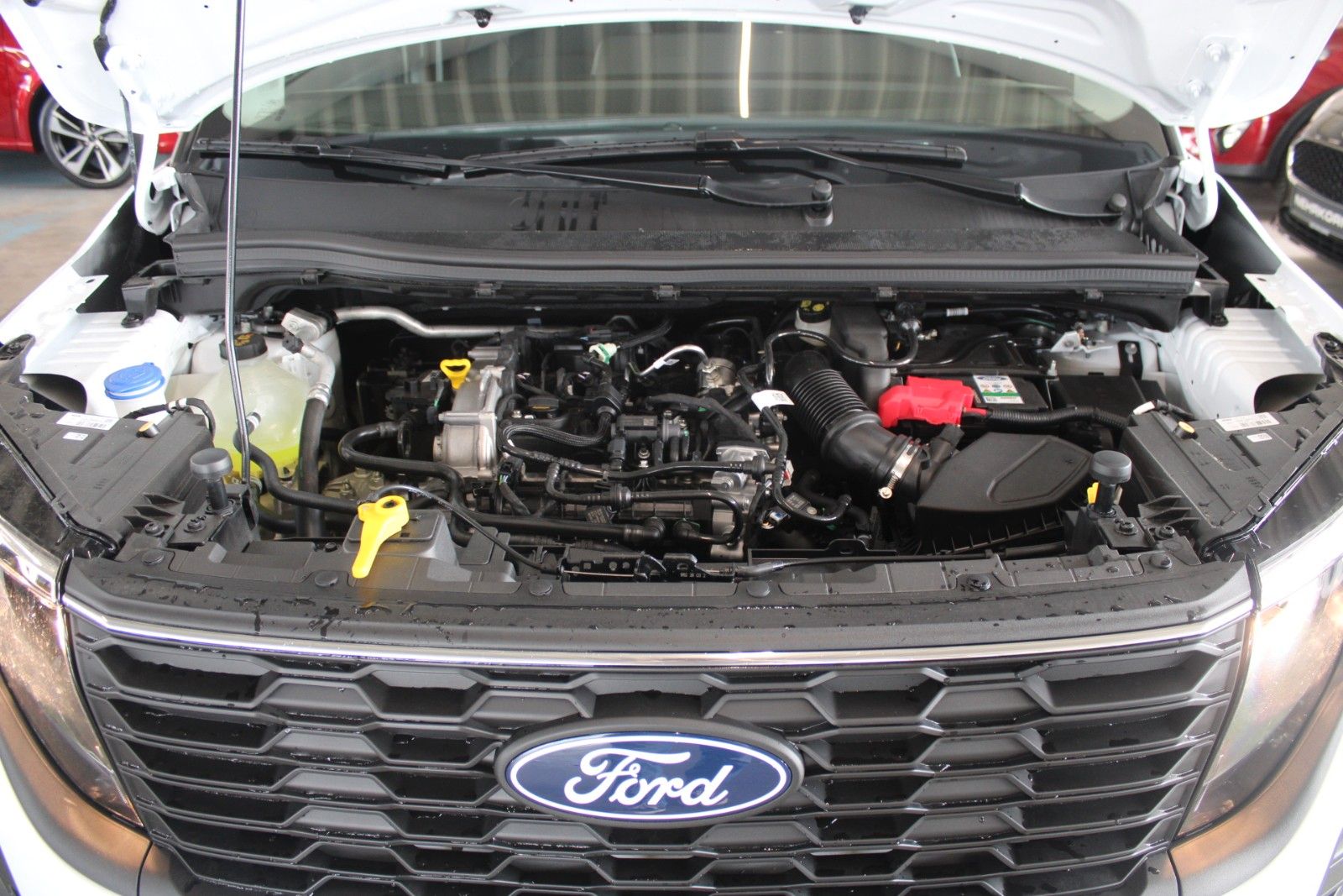 Fahrzeugabbildung Ford Tourneo Courier ACTIVE Winter + FahrerAssistPak3