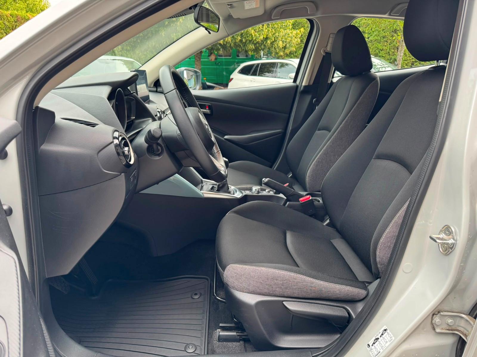 Mazda 2 90PS Center-Line LED PDC SHZ Tempomat 8-fach