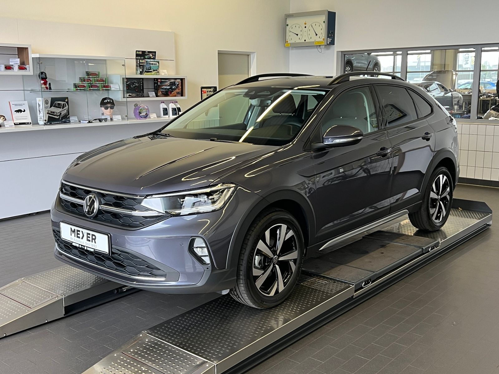 Fahrzeugabbildung Volkswagen Taigo Life 1.0 TSI DSG *Matrix,LED,ACC,Kamera,17
