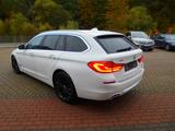BMW 540i xDrive Touring A - - BMW 540: 540i