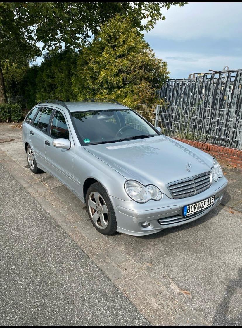Mercedes-Benz C 220