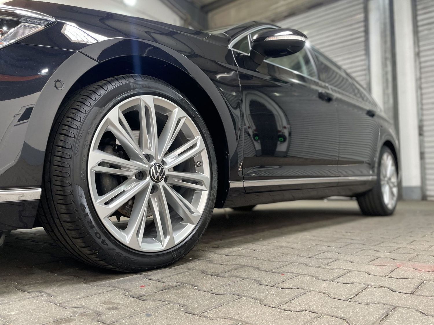Fahrzeugabbildung Volkswagen Passat R-Line Elegance#360°#Virtual#Pano#Matrix