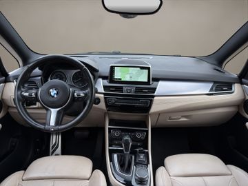 BMW 218 Gran Tourer - 11