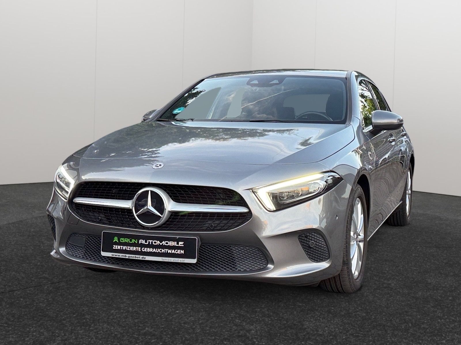Fahrzeugabbildung Mercedes-Benz A 220 A -Klasse*LED*8Fach Alu*Sehr gepflegt