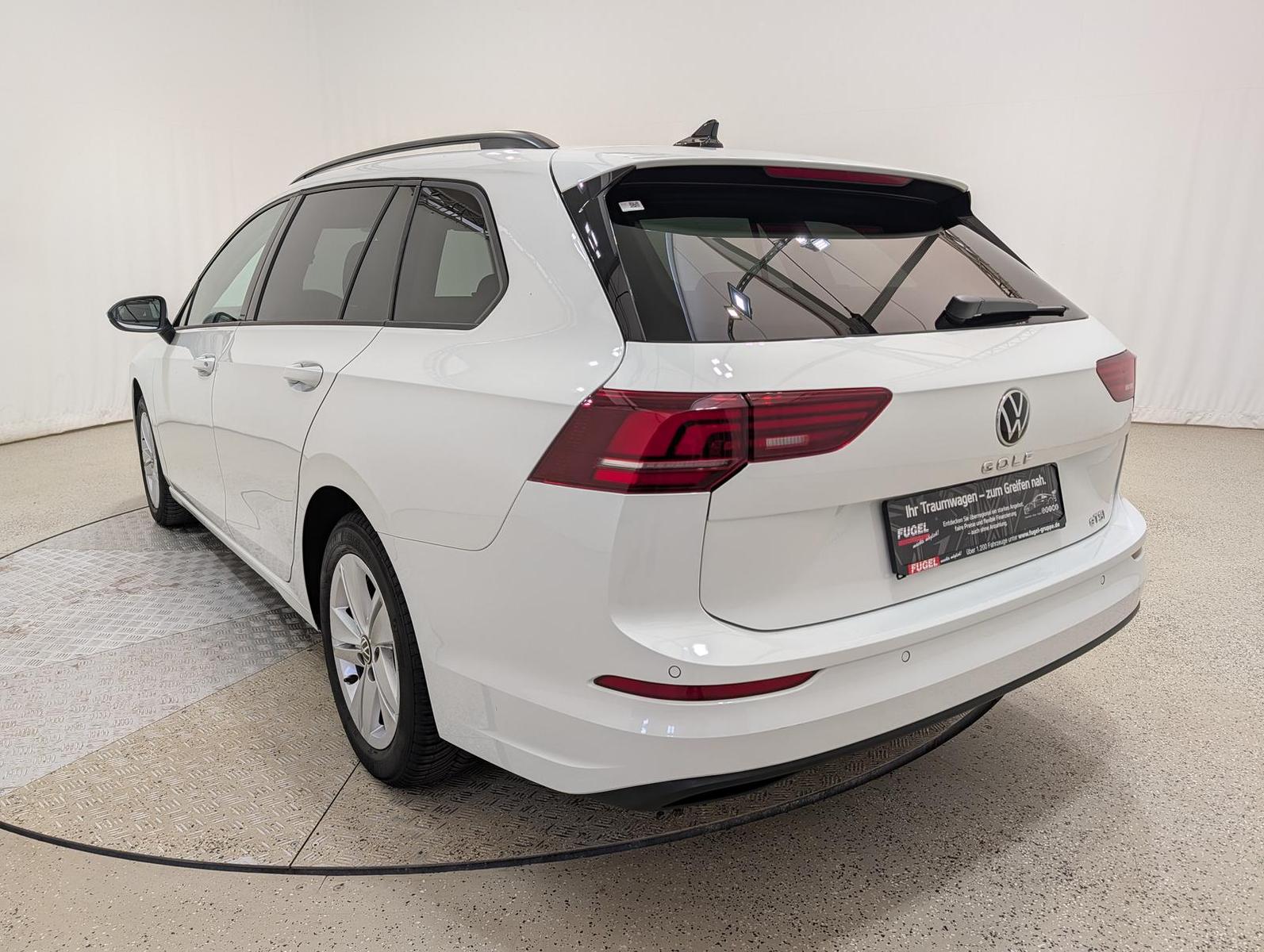 Volkswagen Golf Variant 1.5 eTSI DSG Life ACC Winter App, миниатюра 5