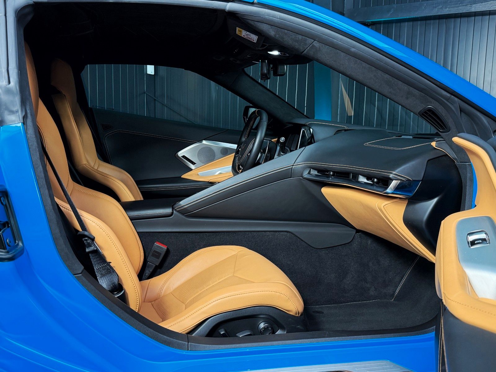Fahrzeugabbildung Corvette C8 Stingray 3LT Z51 Performance + 1. Hand + Bose