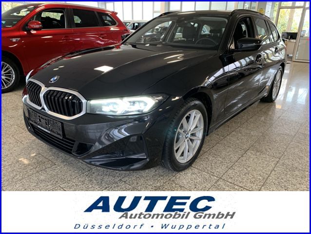 BMW 320 d xDrive Touring 2.0 WIDESCREEN+3-ZONEN+LED