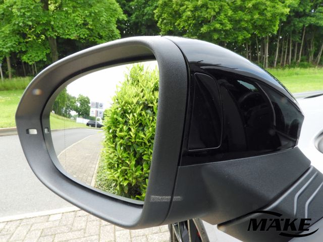 Golf GTI 2.0 TSI DSG BLACK DCC NAV+ ACC IQ.L RFK
