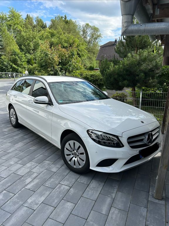 Image of Mercedes-Benz C 200