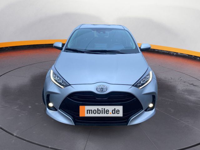 Toyota Yaris1.5*16"ALU&Allwetter*LED*KAMERA*Smartphone