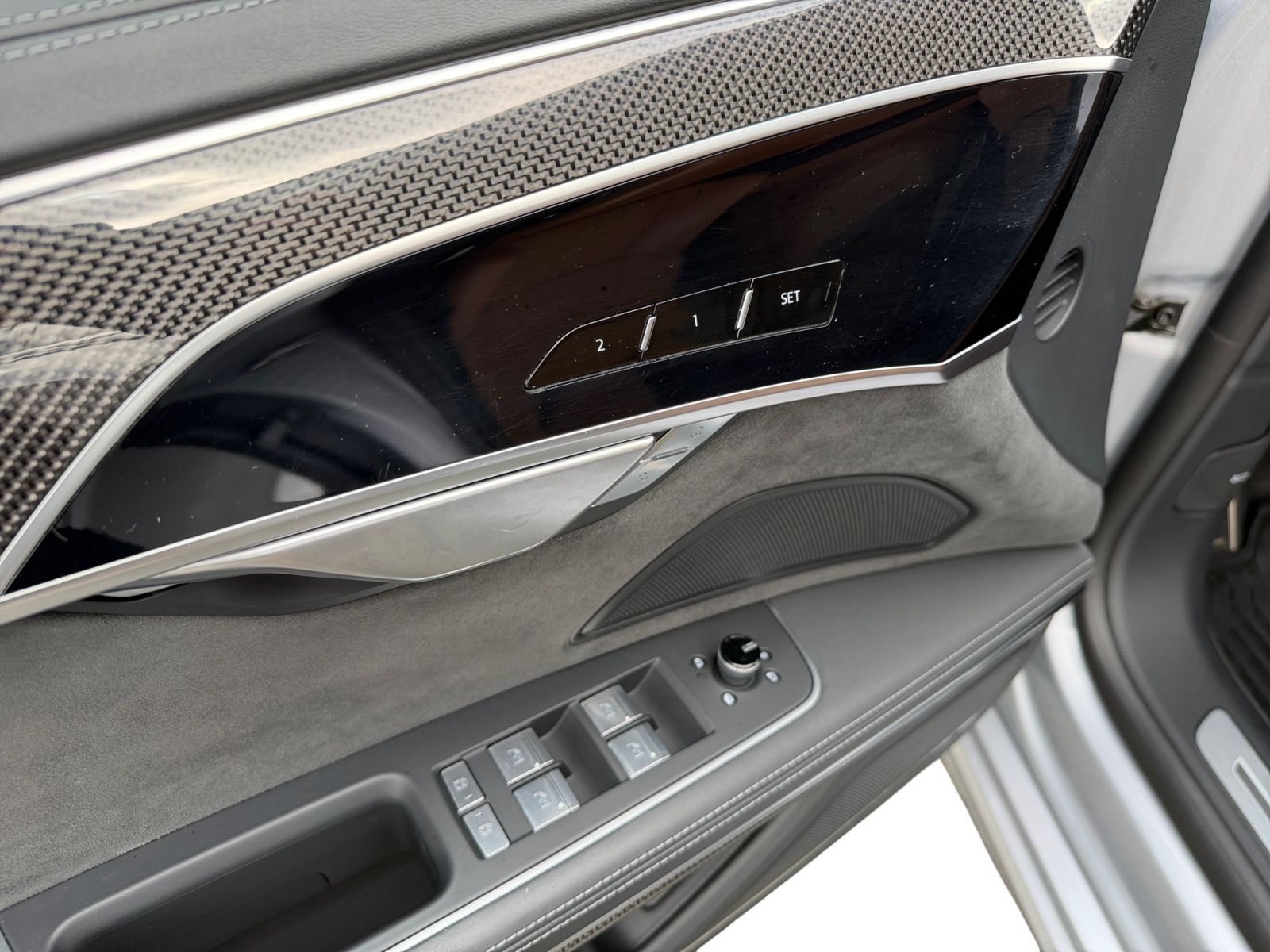Audi S8 - Bild 15