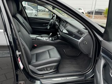 BMW 523 - 12
