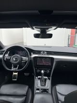 Volkswagen Arteon 2.0 TSI 206kW DSG 4MOTION R-Line R-Line - Volkswagen Arteon aus 2017