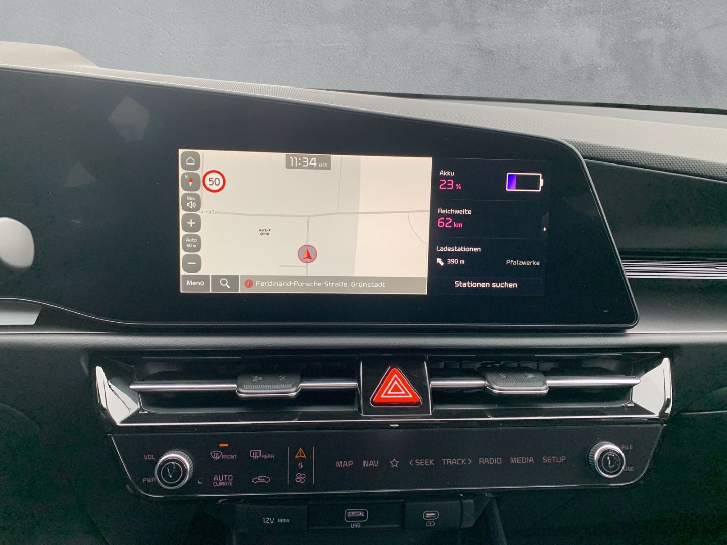 Fahrzeugabbildung Kia Niro STANDART 64,8-kWh-Batterie*FREISPECHEINRICH