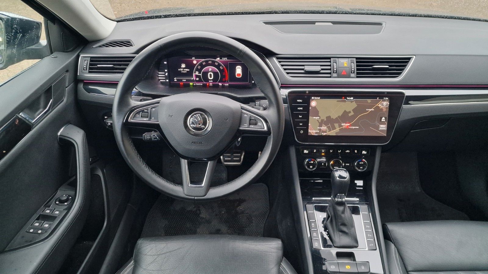 Skoda Superb Combi L&K AHK PANORAMA foto 22