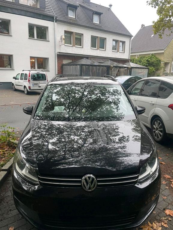 Image of Volkswagen Touran