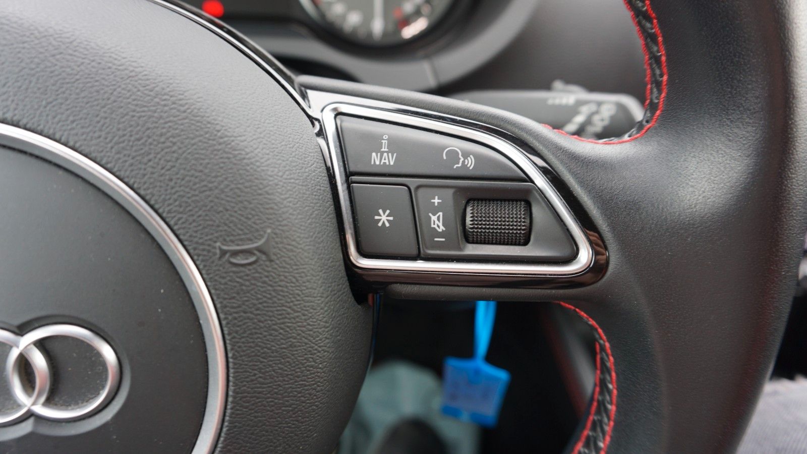 Fahrzeugabbildung Audi S3 Sportback 2.0 TFSI quattro, Leder, Navi, B&O