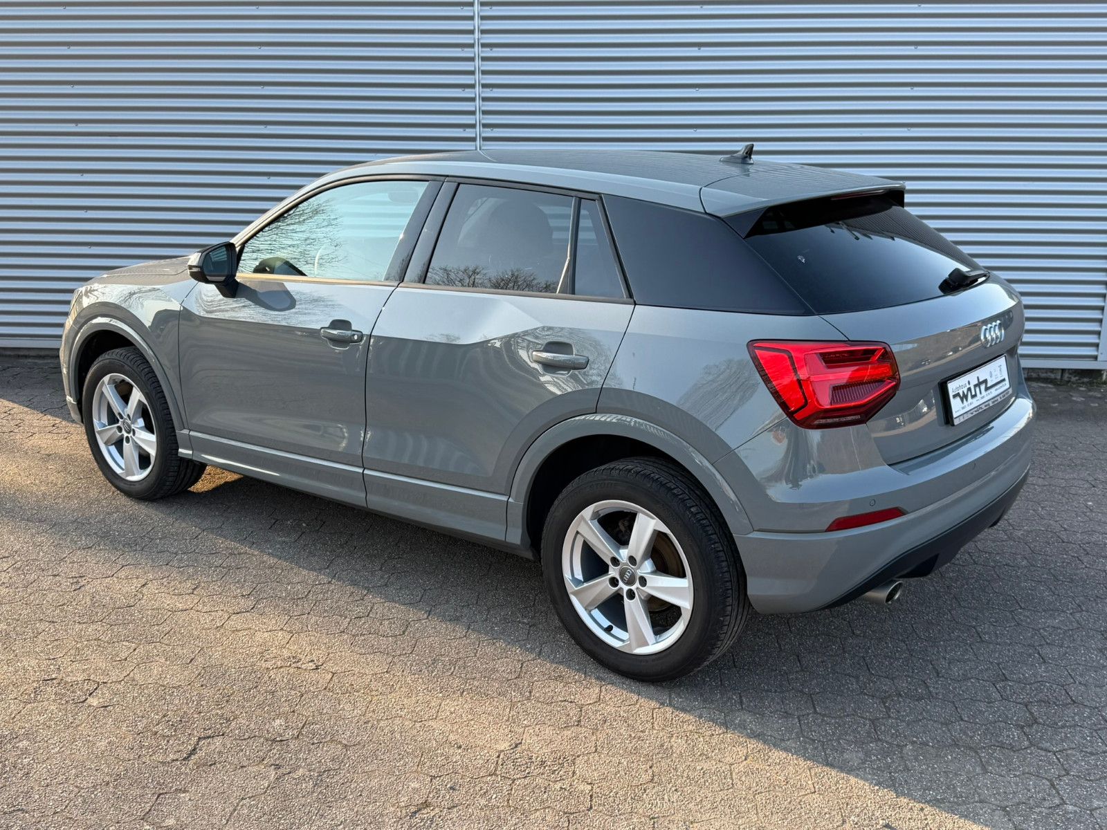 Fahrzeugabbildung Audi Q2 30 TDI sport