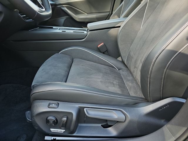 Fahrzeugabbildung Volkswagen Passat Variant 2.0 TDI DSG Elegance LED-MATRIX A