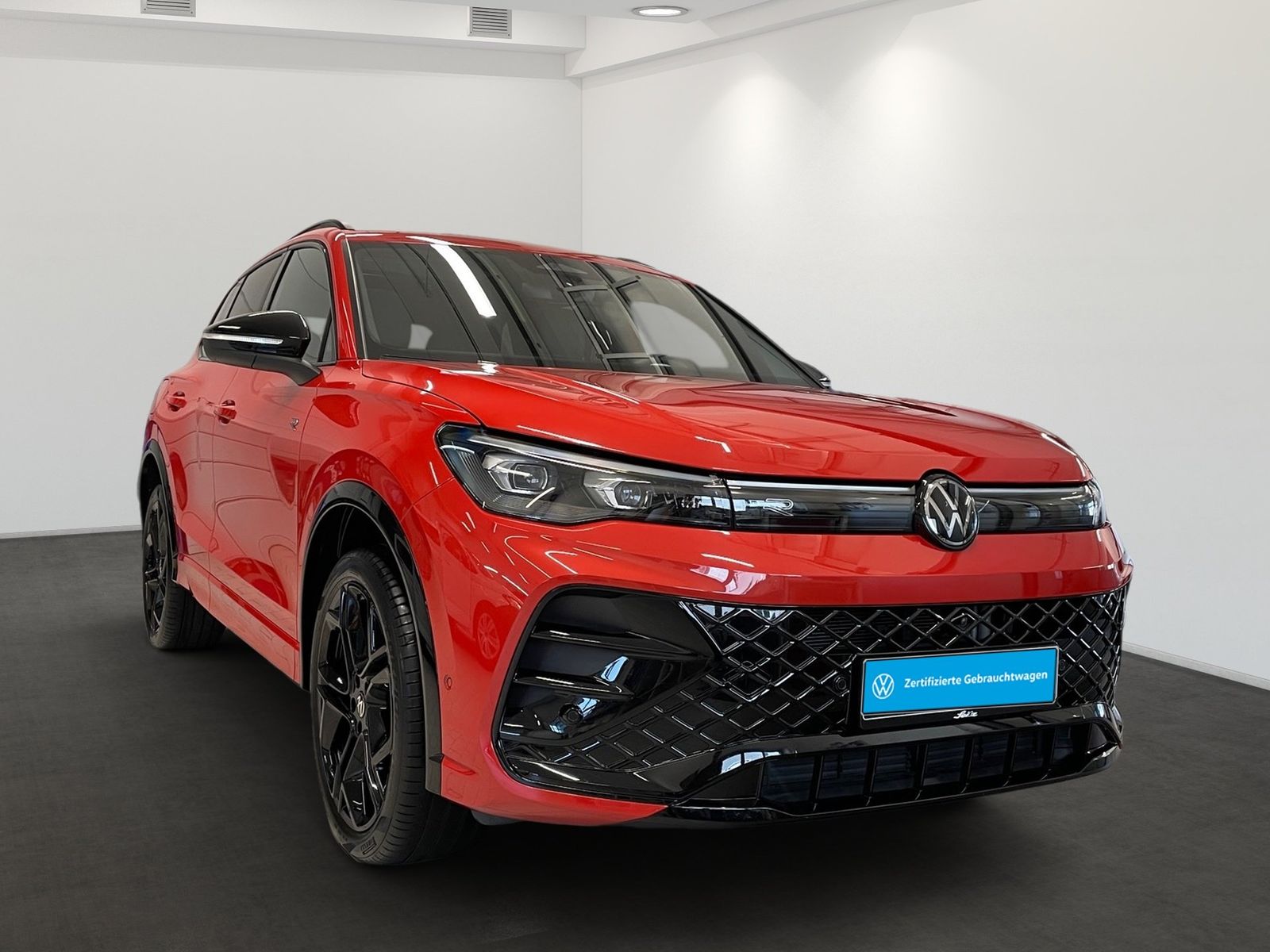 Volkswagen Tiguan 2.0 TDI 4M R-Line AHK PANO NAVI KAMERA foto 3