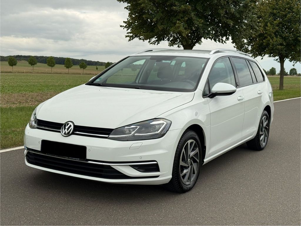 Image of Volkswagen Golf