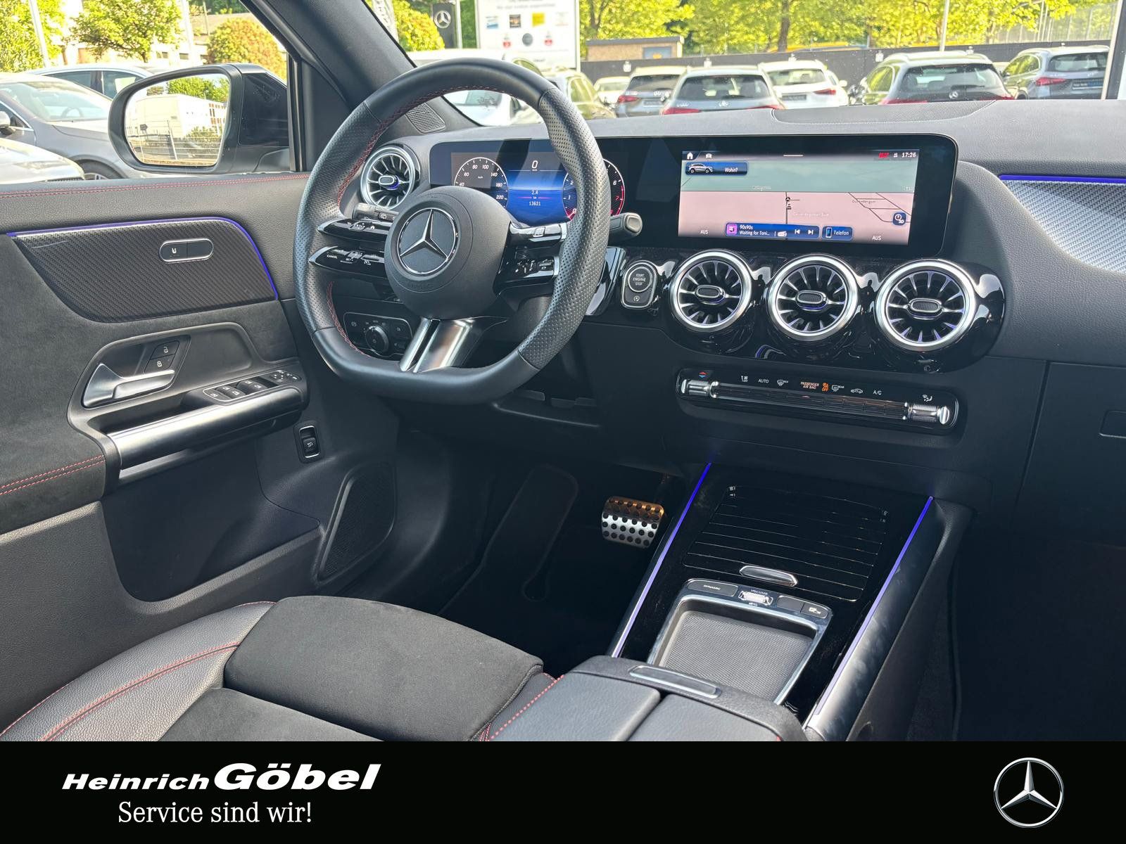 Fahrzeugabbildung Mercedes-Benz GLA 200 AMG-ADV+ AMB SPI KLG-KP LED KAM 20-ZOLL