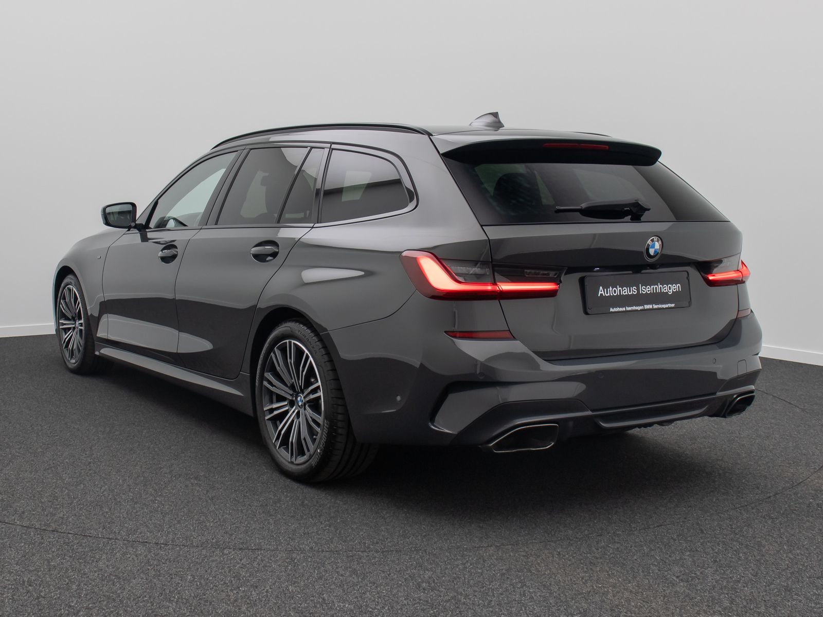 Fahrzeugabbildung BMW M340d xD Laser DAB H/K HUD 360°Panorama DisplKey