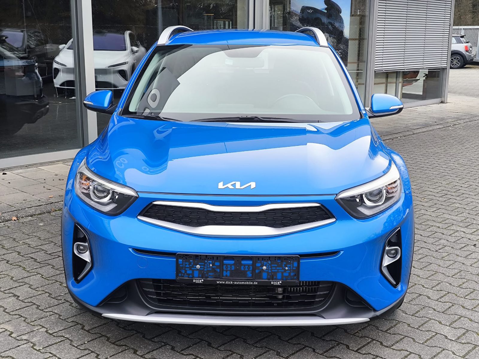 Fahrzeugabbildung Kia Stonic 1.0 T-GDI NAVI+KAM+PDC+MFL+TEMP+APPLE+DAB